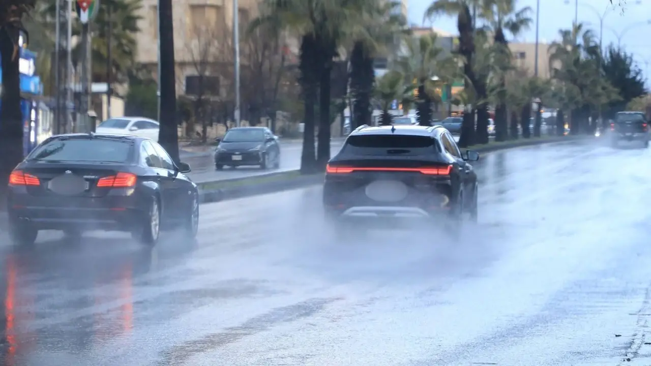 الأرصاد الجوية تحذر من أجواء باردة وماطرة في الأردن السبت والسيول المتوقعة